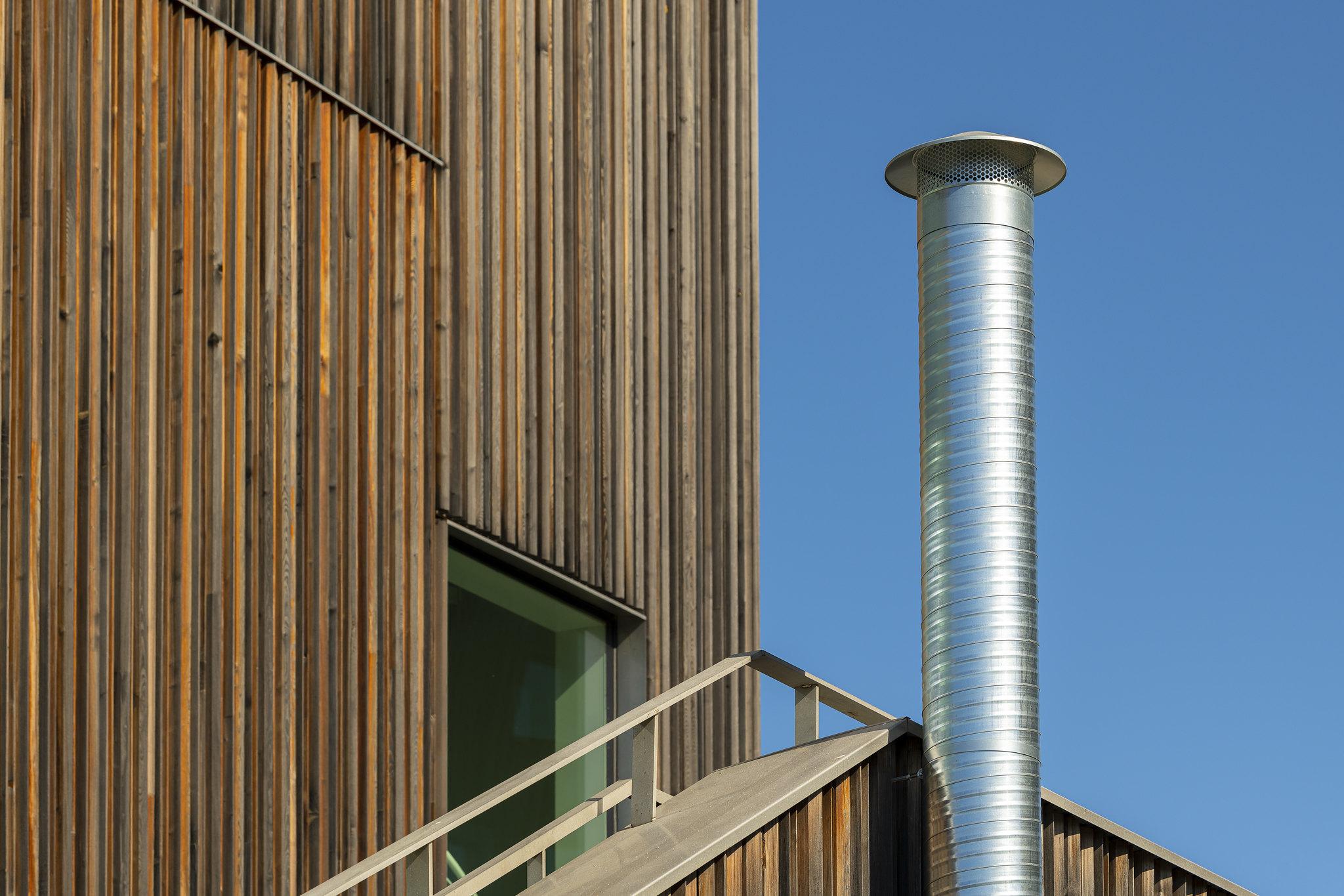 Nancy Holt's Ventilation System made of steel duct presented at Bildmuseet in Sweden