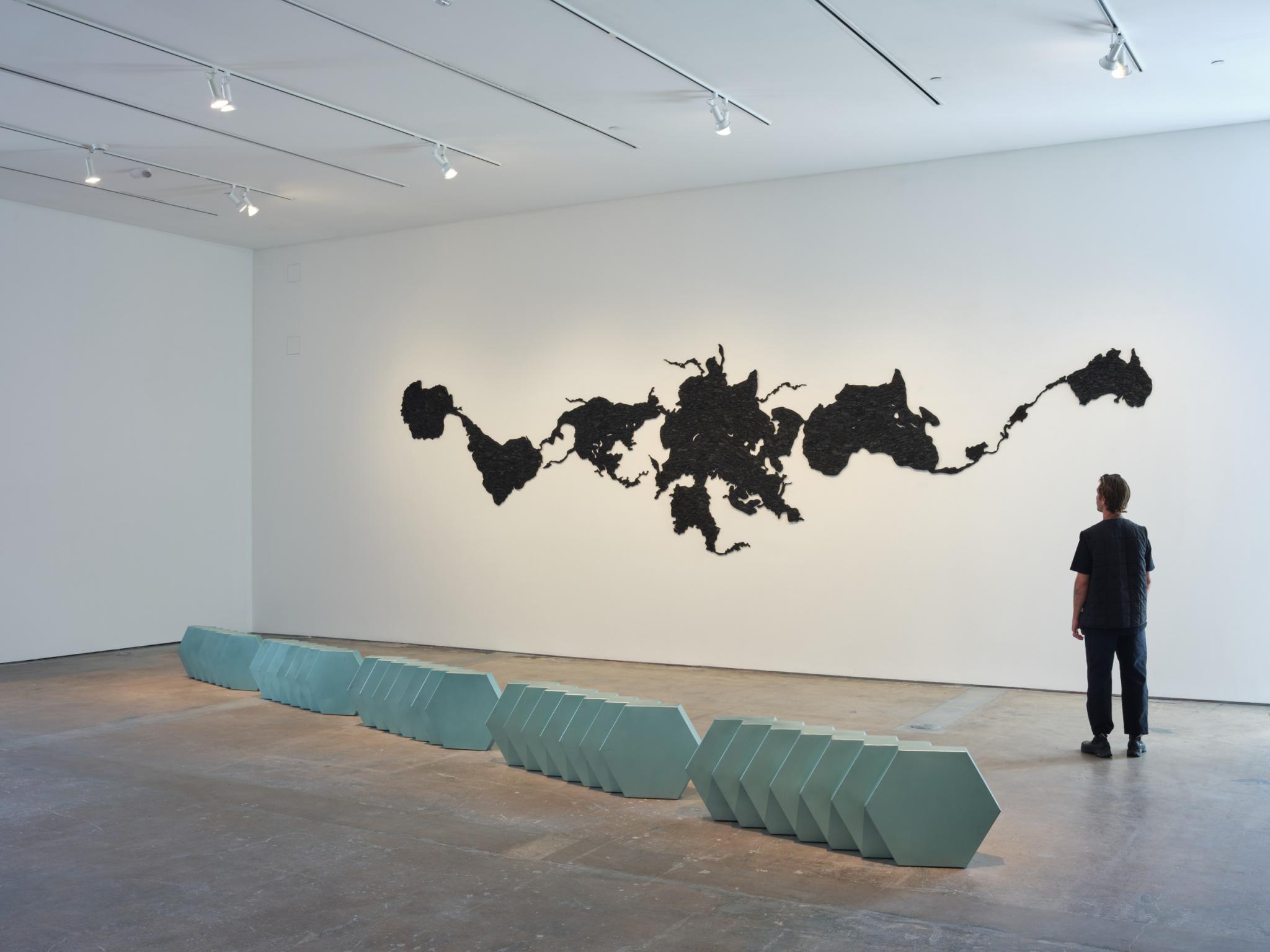 Installation view: Teresita Fernández / Robert Smithson, SITE SANTA FE