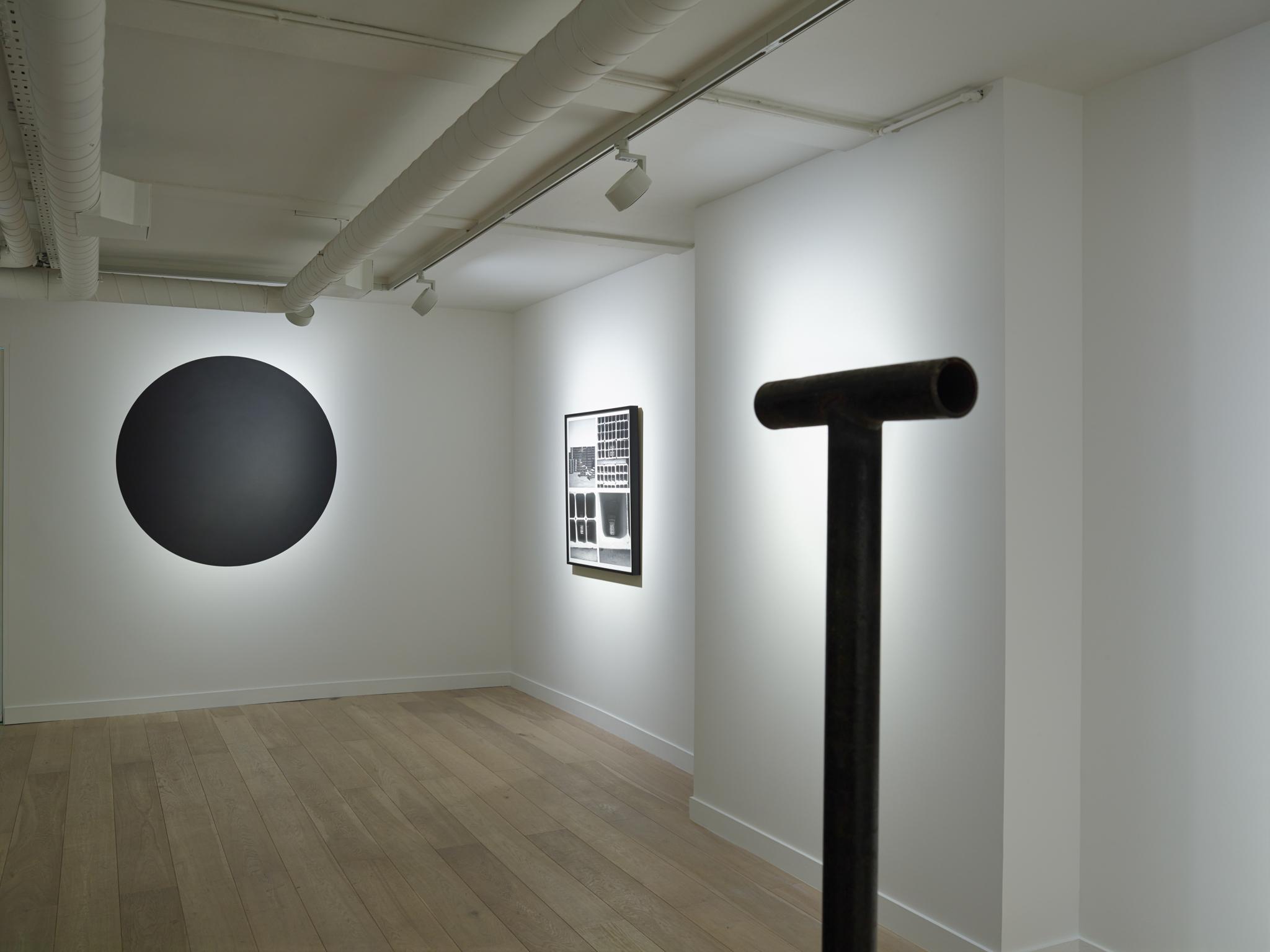 Nancy Holt, Dual Locators 