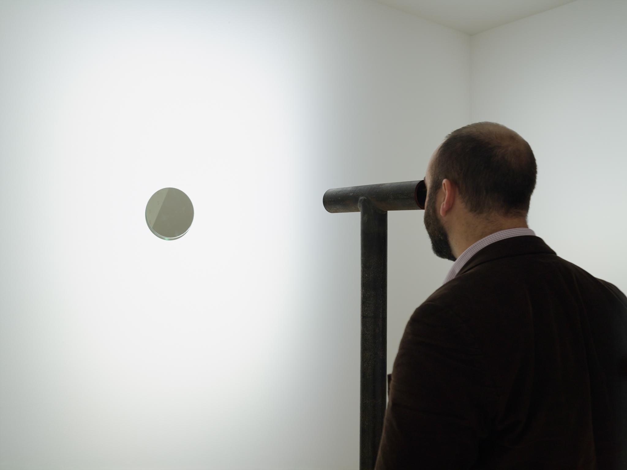 Nancy Holt, Dual Locators 