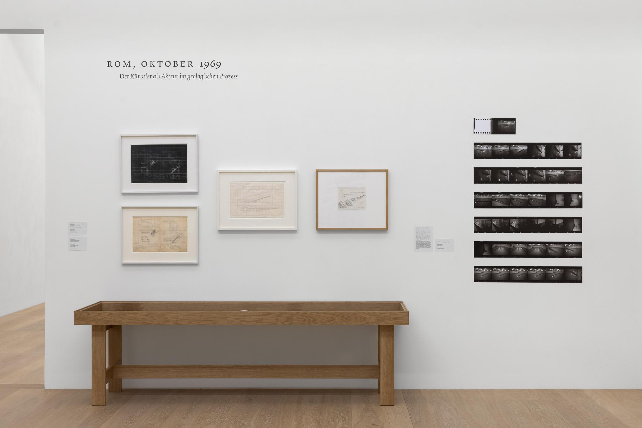 Robert Smithson artworks in a museum gallery