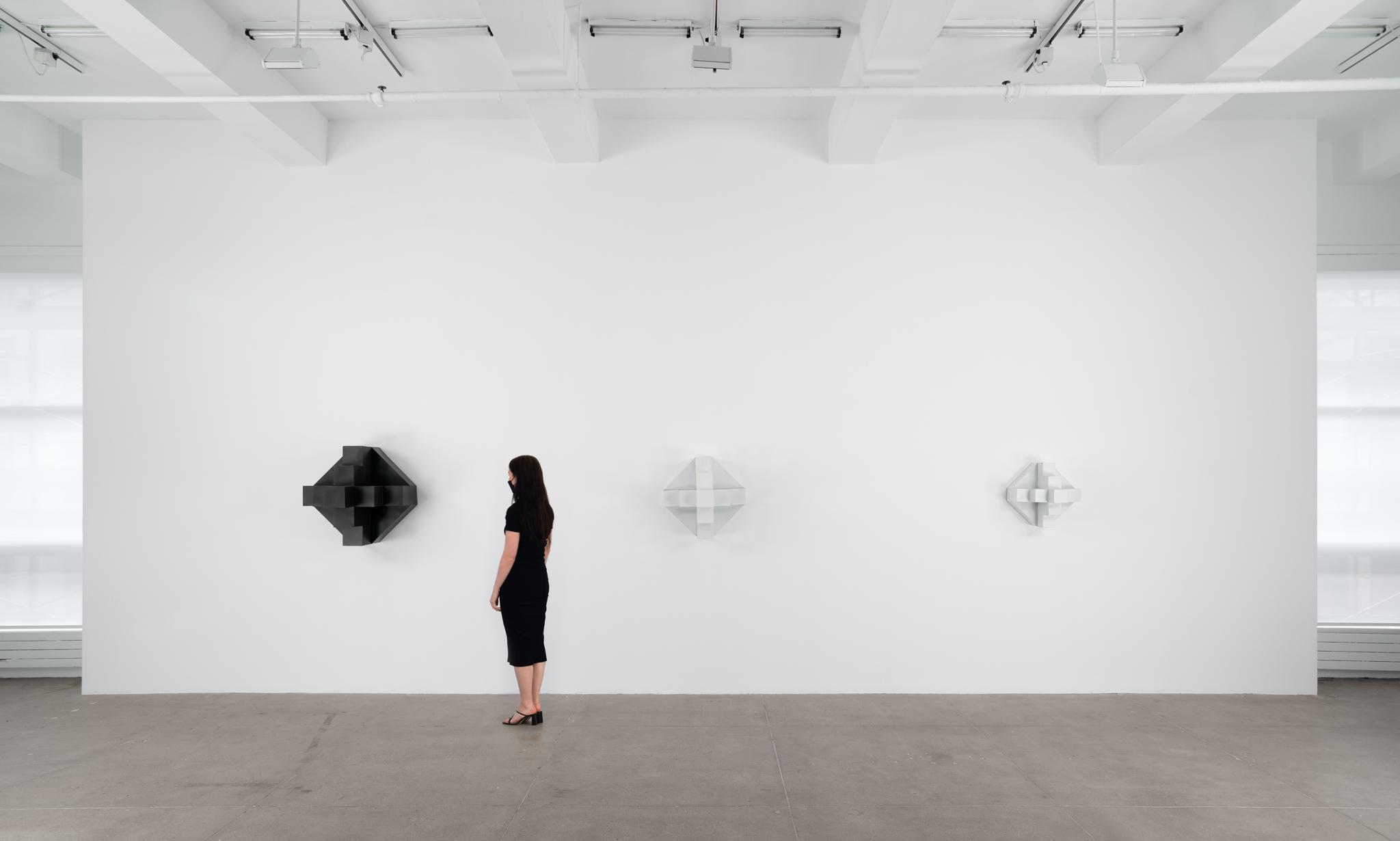 Smithson artworks at Marian Goodman Gallery, New York [Tribeca space]