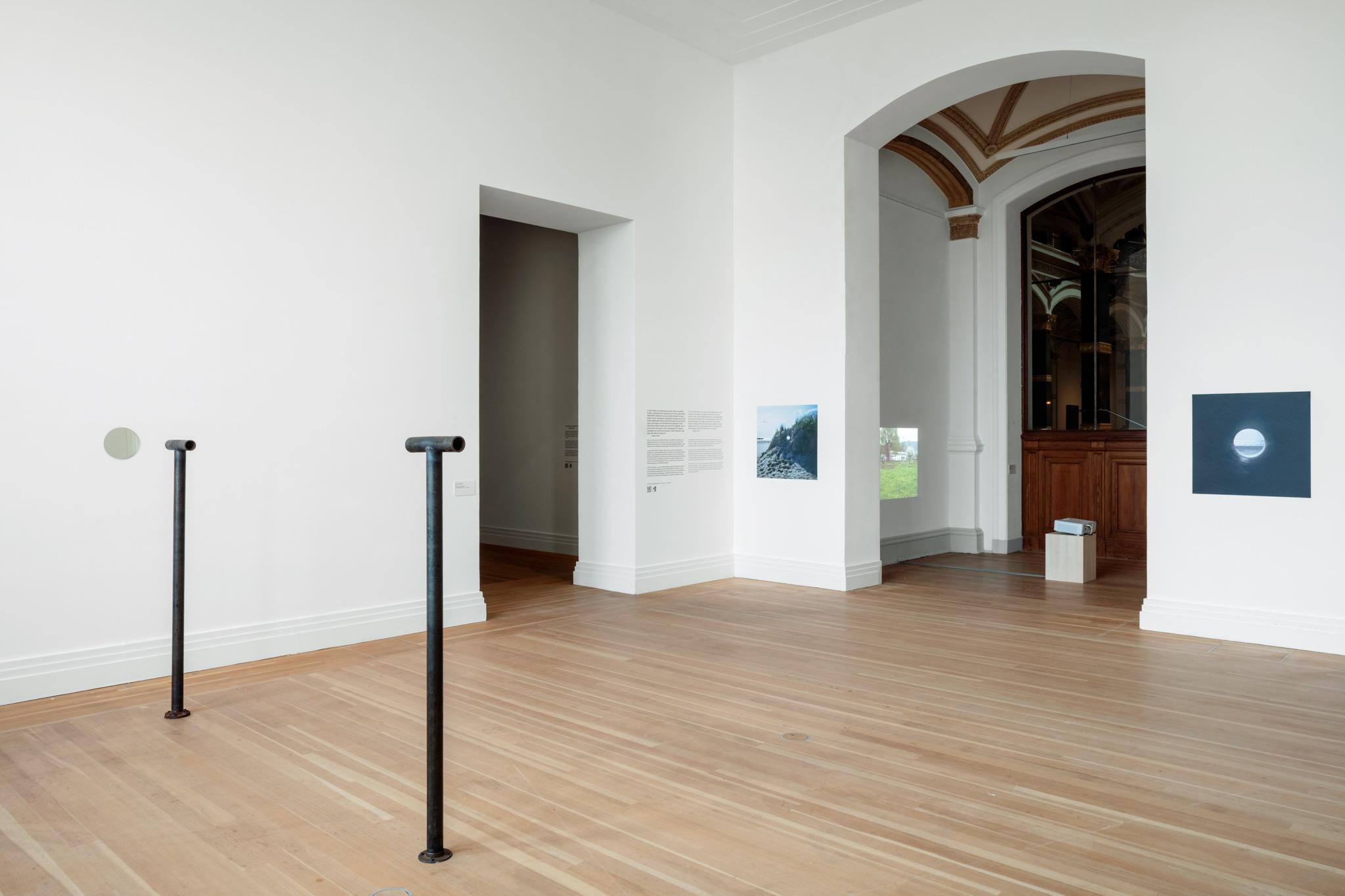 view of Dual Locators