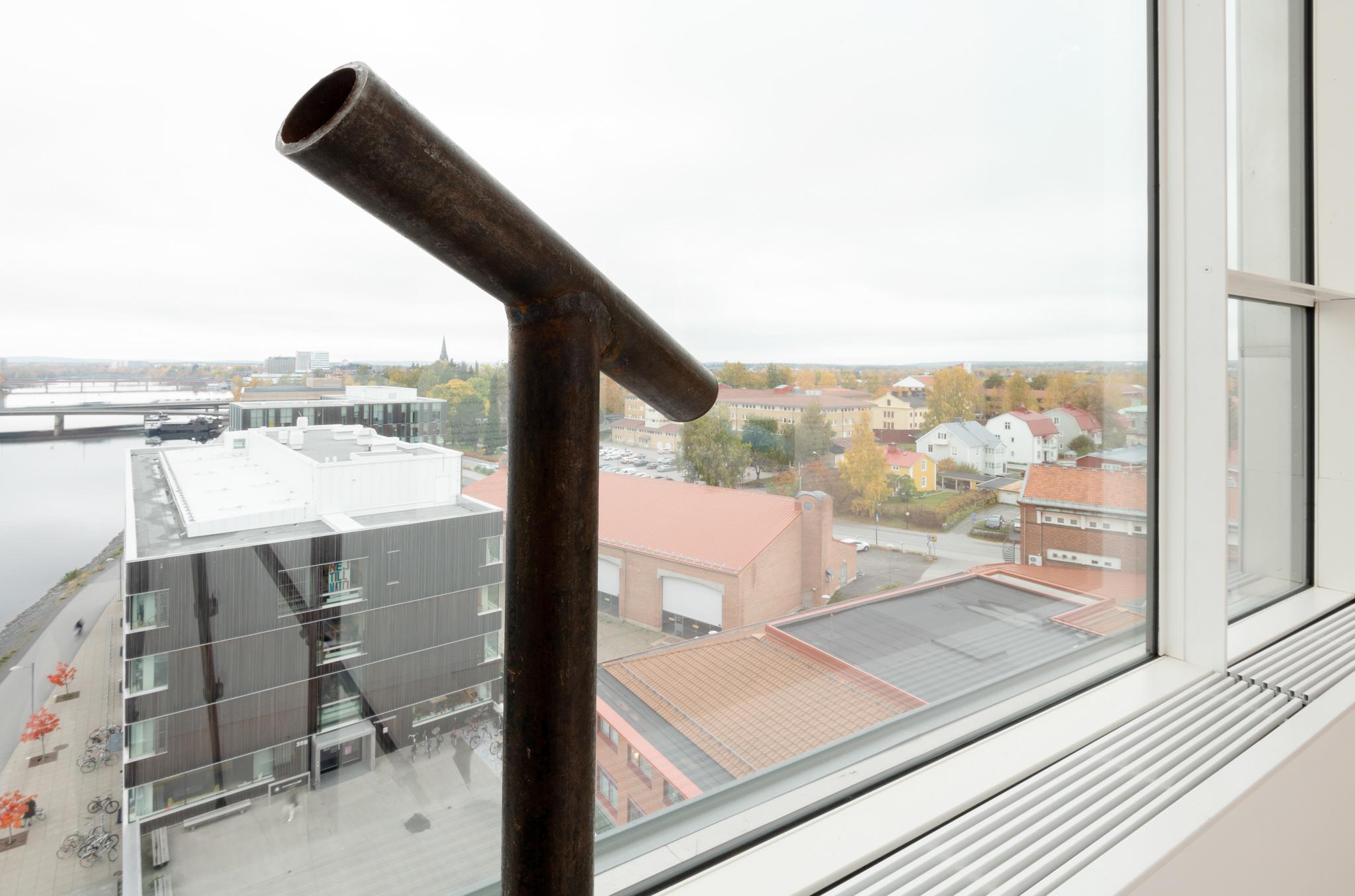 a view of a Locator looking down